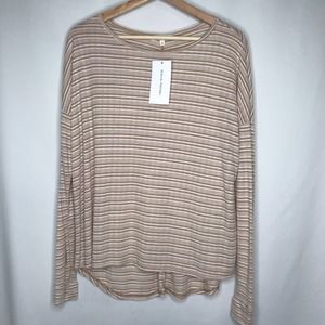 NWT Stevie Hender long sleeve top size Small
